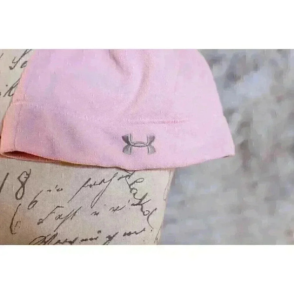 Girls Under Armour beanie hats (Lot of 2 hats) - Picture 4 of 13